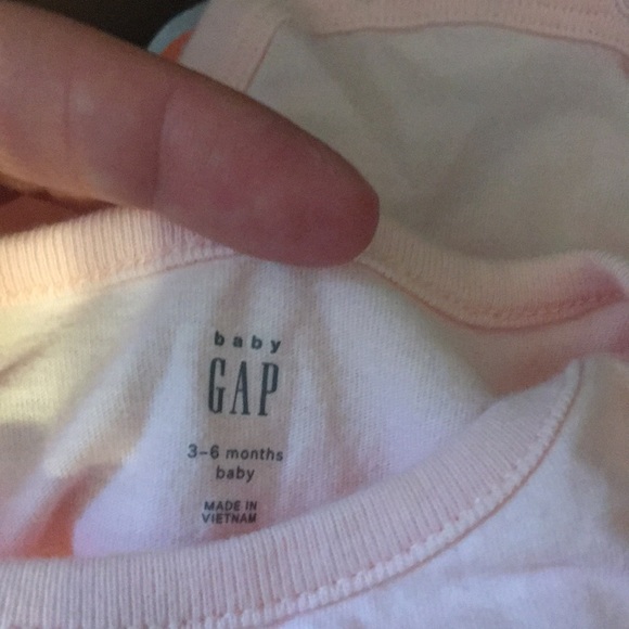 Gap eyelet onsie with matching leggings - Picture 8 of 8